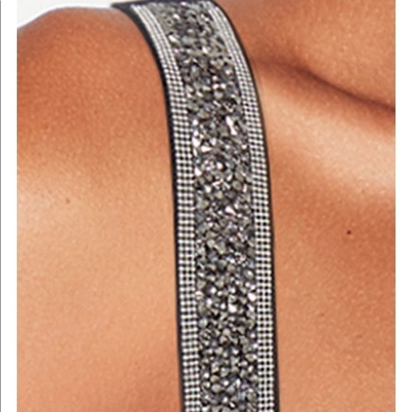 Victoria's Secret Very Sexy Shine Strap Le… 32D - Picture 2 of 15